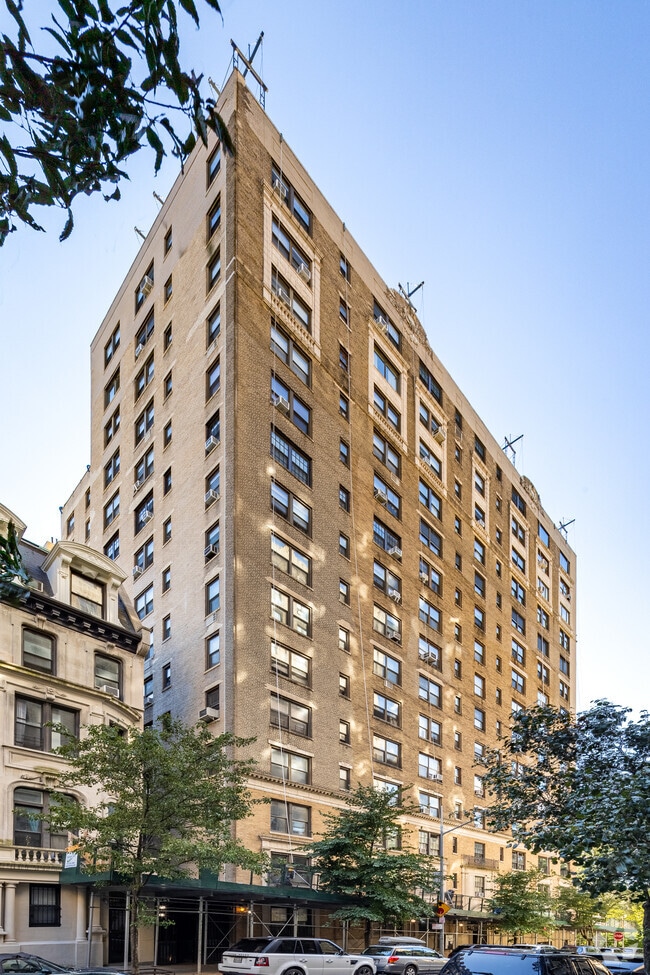 Photo - 285 Riverside Dr