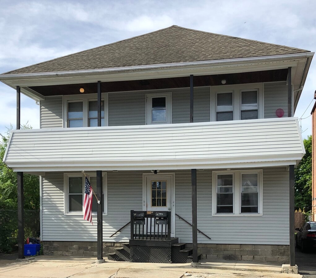 Photo - 100 Hubbard St Unit 100 Hubbard St. Ludlow, MA 2L