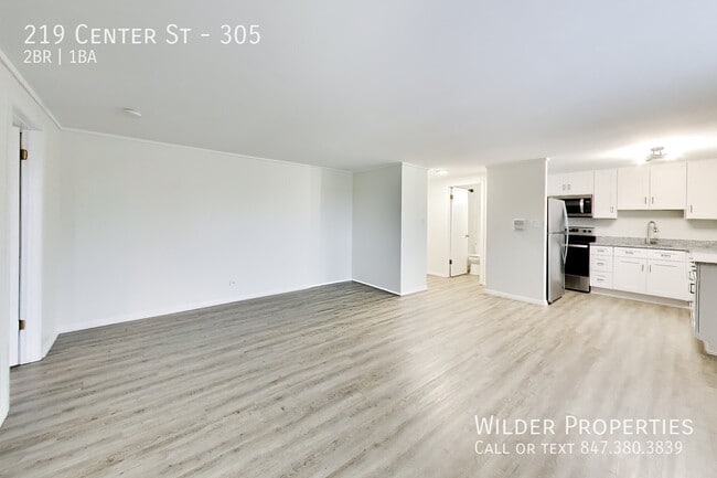 Photo - 219 Center St
