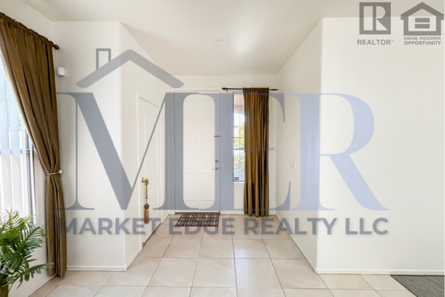 Photo - 4Bed/2Bath Furnished Home w/3 Car Garage! Move-In Ready on 05/28/2026! -- RV GATE!
