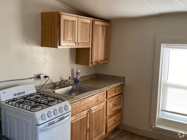 Building Photo - AJ519/521 Unit 519 Rental