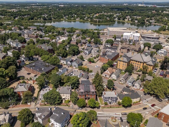 Photo - 132 Middle Street Unidad 4