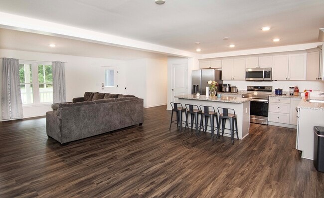 Photo - 37444 Castaway Dr