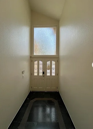 Photo - 18406 Tuba St