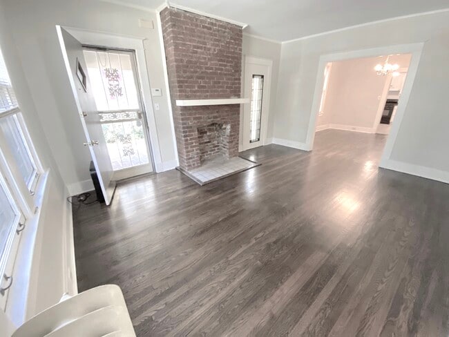 Living Room - 1263 Agnes Pl House