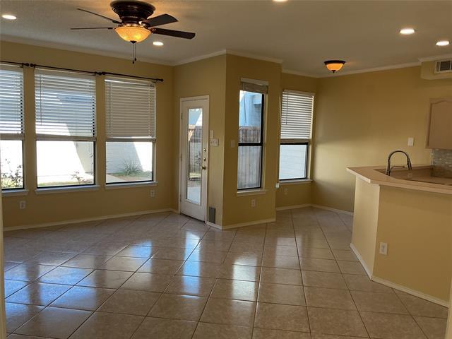 Building Photo - 6027 Homestead Ct