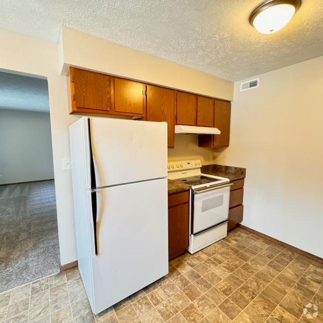 Building Photo - 1812 Knox St Unit 1812 Knox St. Apt. 14