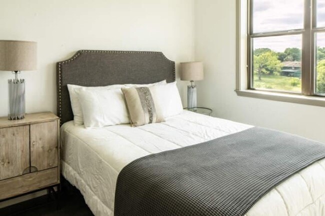 Photo - 2 bedroom in Austin TX 78734 Unit 2018