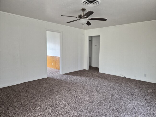 Photo - 1949 14th Ave