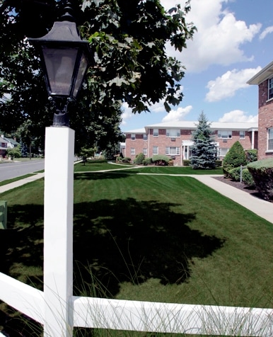 Photo - Pompton Hills