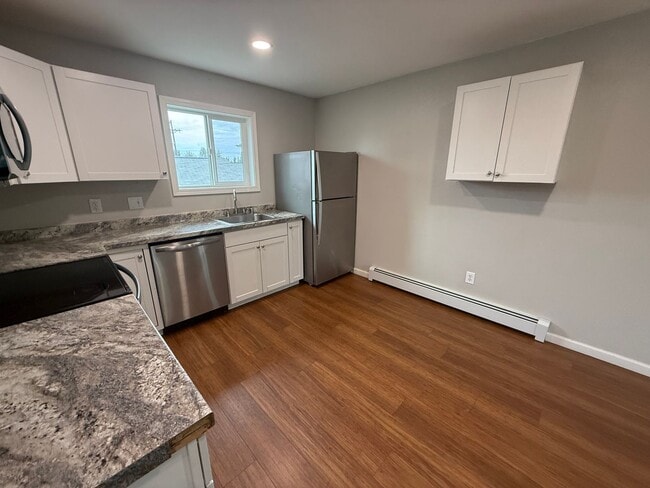 Photo - 218 N Park St Unit 3