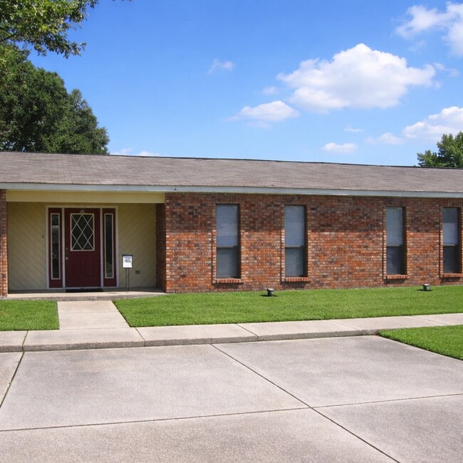 Trailwood Village Apartments