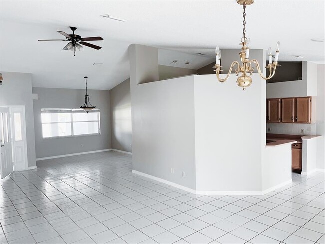 Photo - 30 Pine Tree Dr