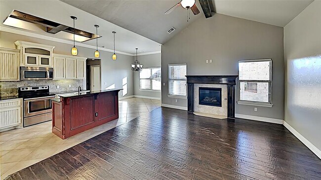 Photo - 1612 NW 157th Cir