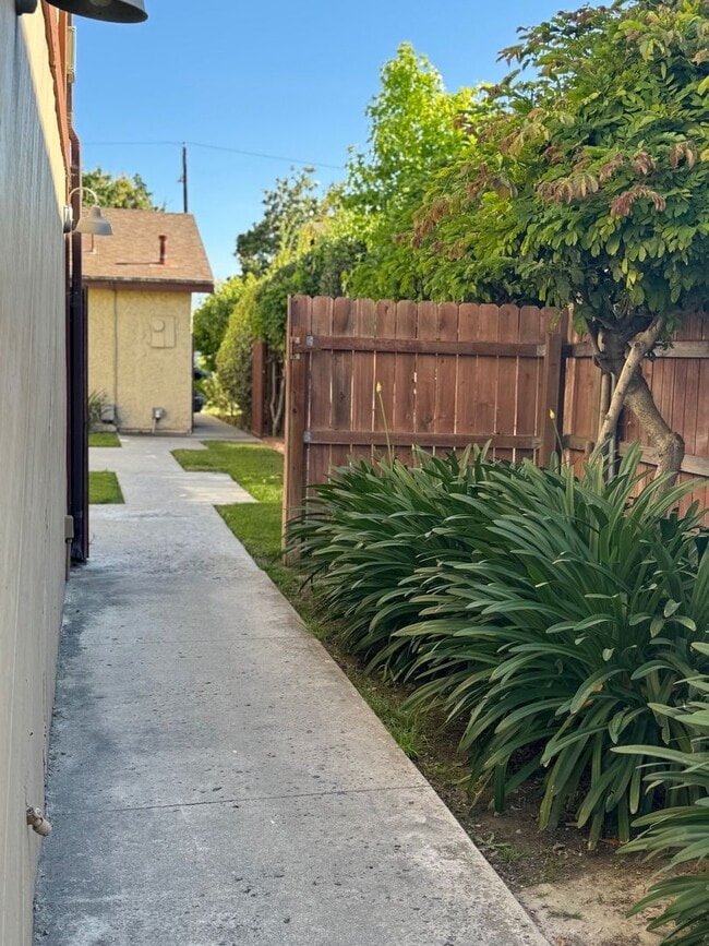 Photo - 4401 Unit 4407