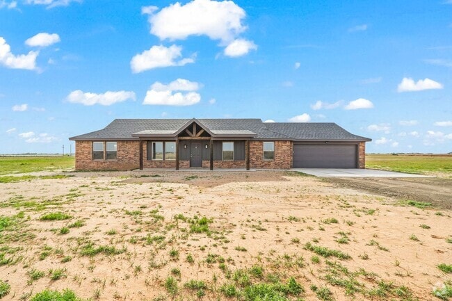 Building Photo - Country Living In Idalou ISD! Rental
