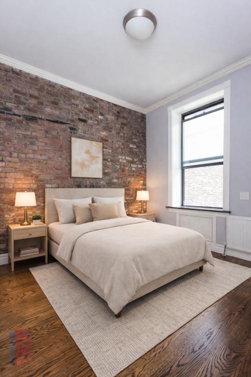 Photo - 47 E 1st St Unit 1R