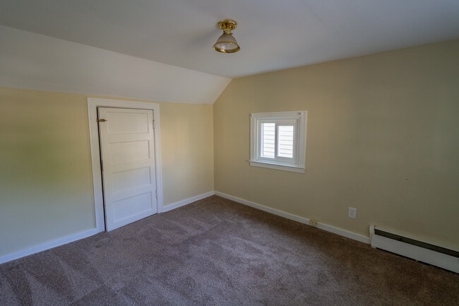 Photo - 2-702 Nash Rd