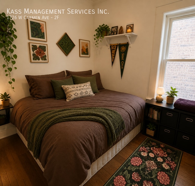 Photo - 1726 W Carmen Ave Unit 2F