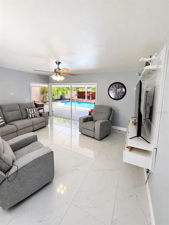 Photo - 5124 Springwood Dr