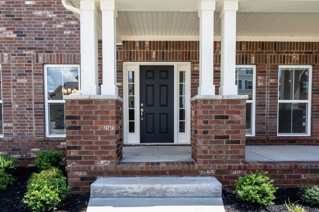 Photo - **LIKE NEW, EXECUTIVE HOME IN SOUGHT-AFTER LADD PARK NEIGHBORHOOD, FRANKLIN, TN**