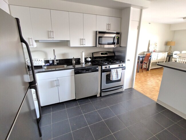 Photo - 1575 Tremont St Unidad ID1059125P