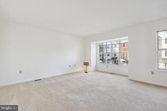 Photo - 18221 Fox Chase Cir