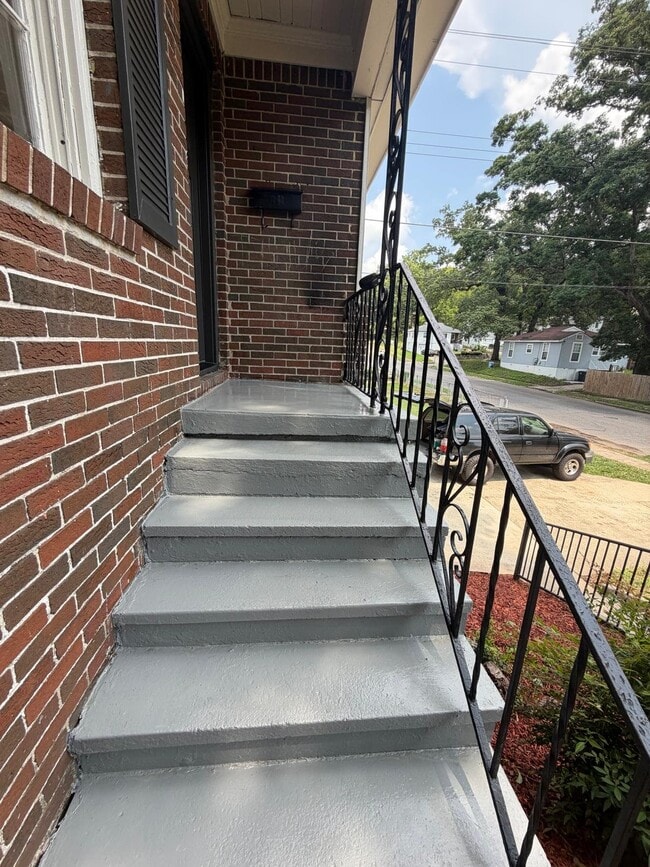 Photo - 4614 Ave I