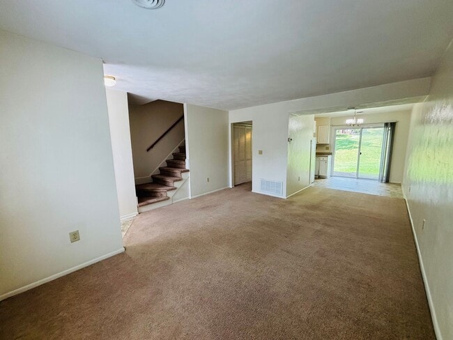 373 New Kent Rd
