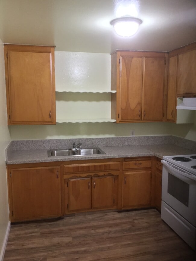 Fairview Gardens Apartments Fair Oaks, CA