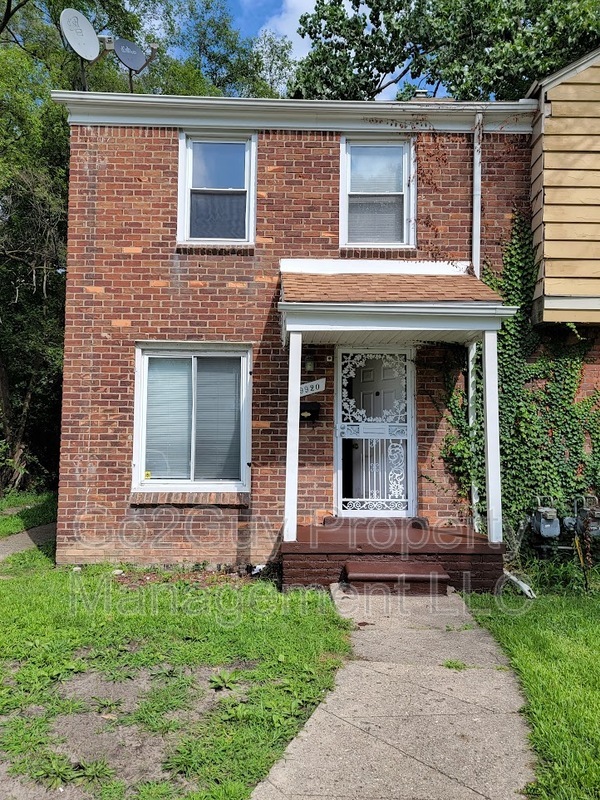 Photo - 19920 Schaefer Hwy House