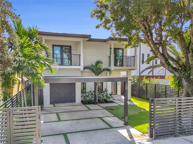 Photo - 2029 SW 62nd Ave