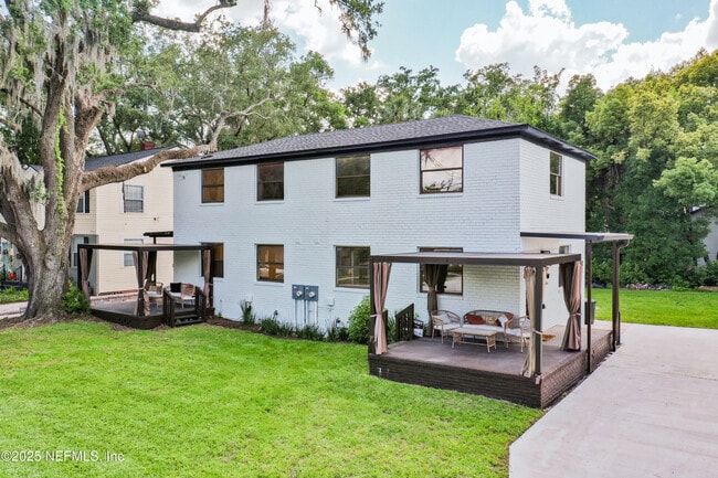 Photo - 1510 Naldo Ave House
