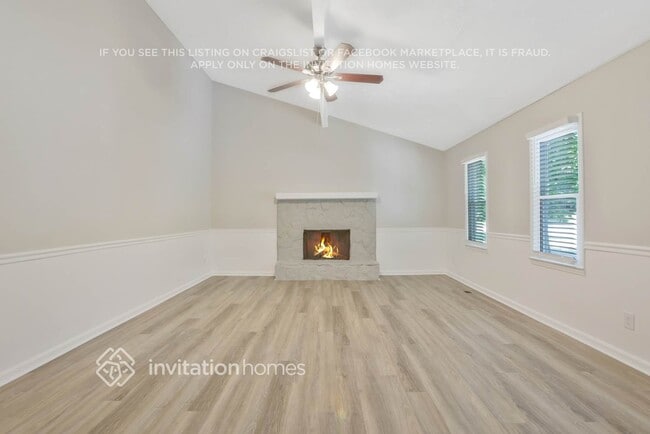 4036 Macedin Ct
