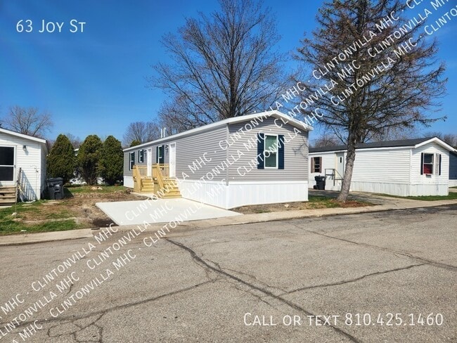 Building Photo - 63 Joy St