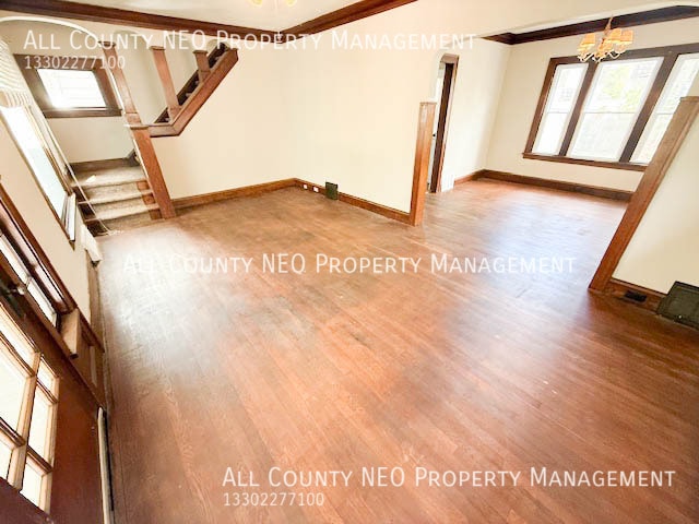 Photo - 3521 W 123rd St