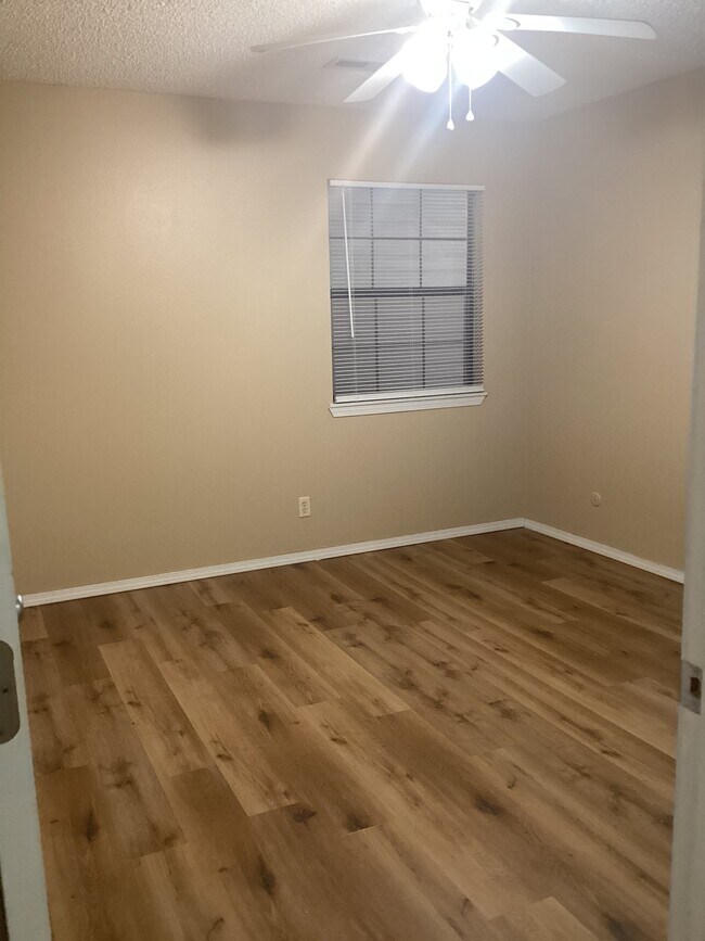 Photo - Cleveland Place Apartments
