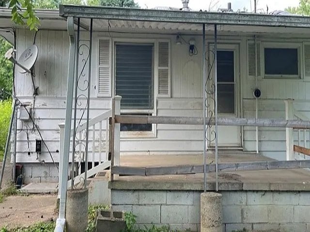 Photo - 118 National Ave