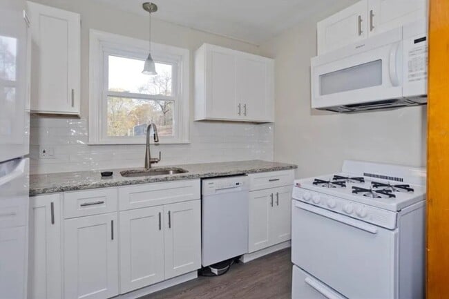 Photo - 28-30 Guertin Street