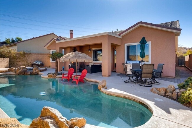 Building Photo - 2558 Kinghorn Pl