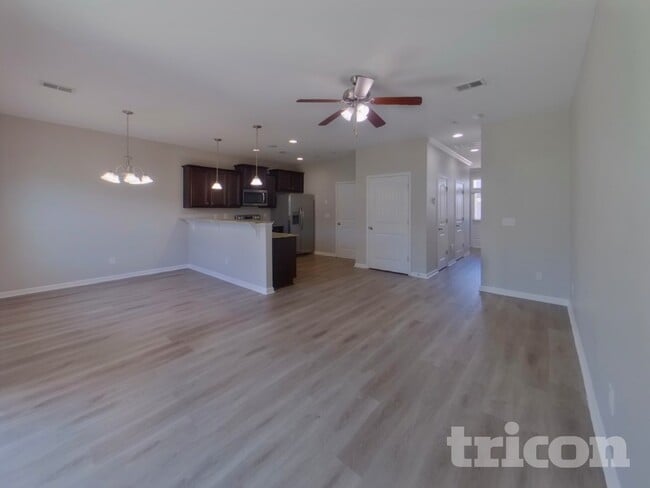 Photo - 356 Dawsons Park Dr
