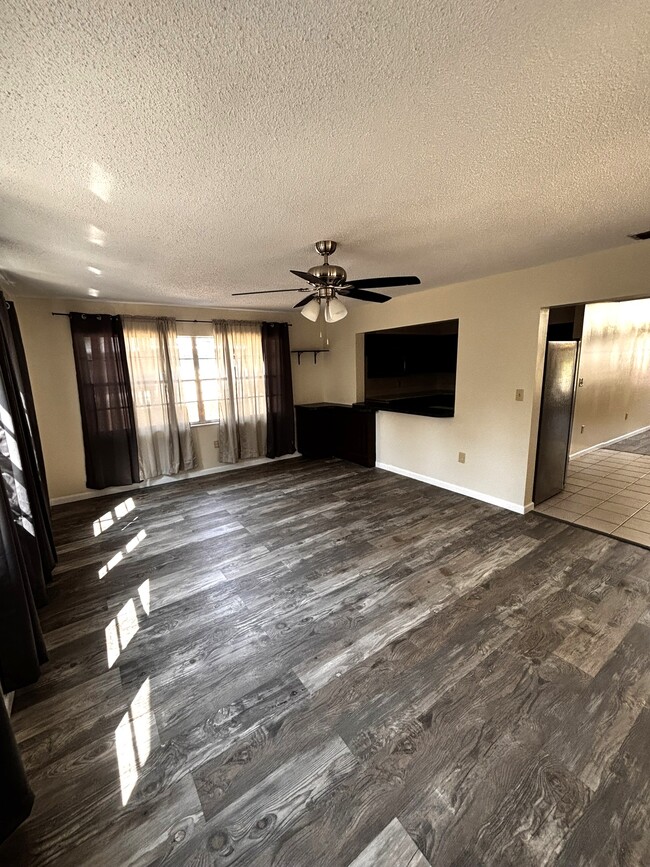 Photo - 1134 SE 3rd St