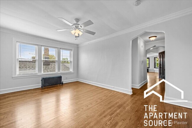 Photo - 2252 W Winnemac Ave Unit 1E