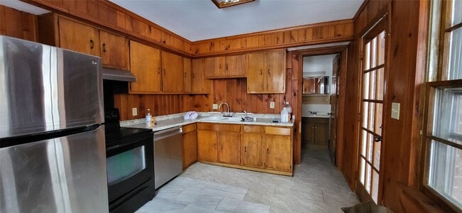 Photo - 308 Rano Blvd