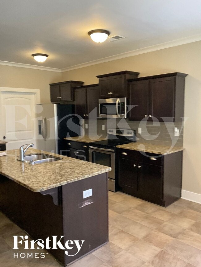 Photo - 6366 Cove Ln