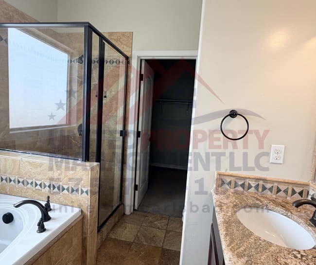 Photo - 1822 Amber Dr
