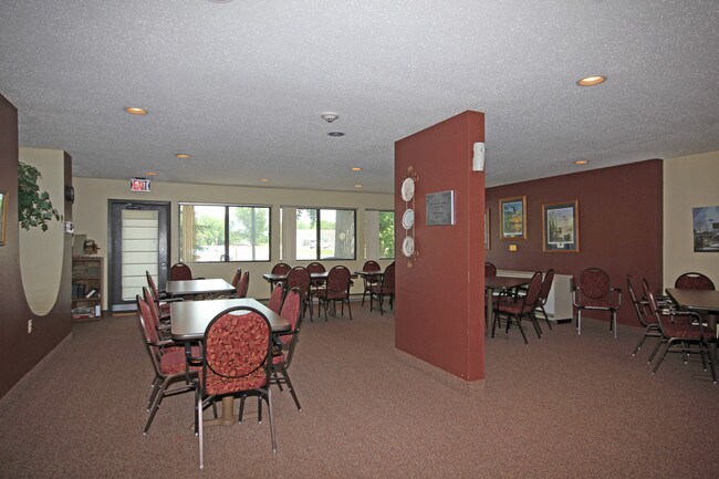 Photo - Valley View Manor