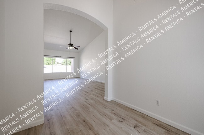 Photo - 764 E Sheffield Ave
