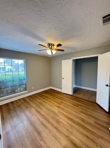 Photo - 1213 Colmar Dr