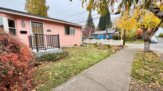 Photo - Now Offering Half Month Free! Charming 2BD...